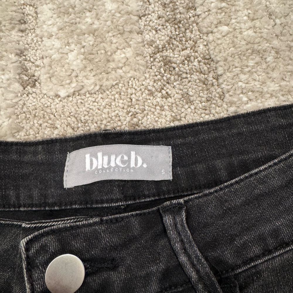 Custom Flare Jeans - Picture 3 of 5